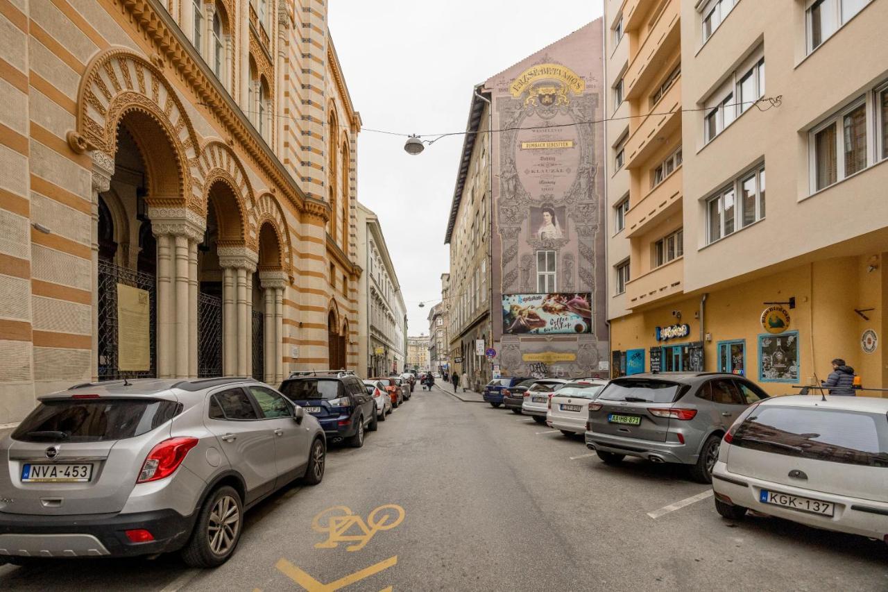 Pearl In The Heart Of The City Budapest Esterno foto